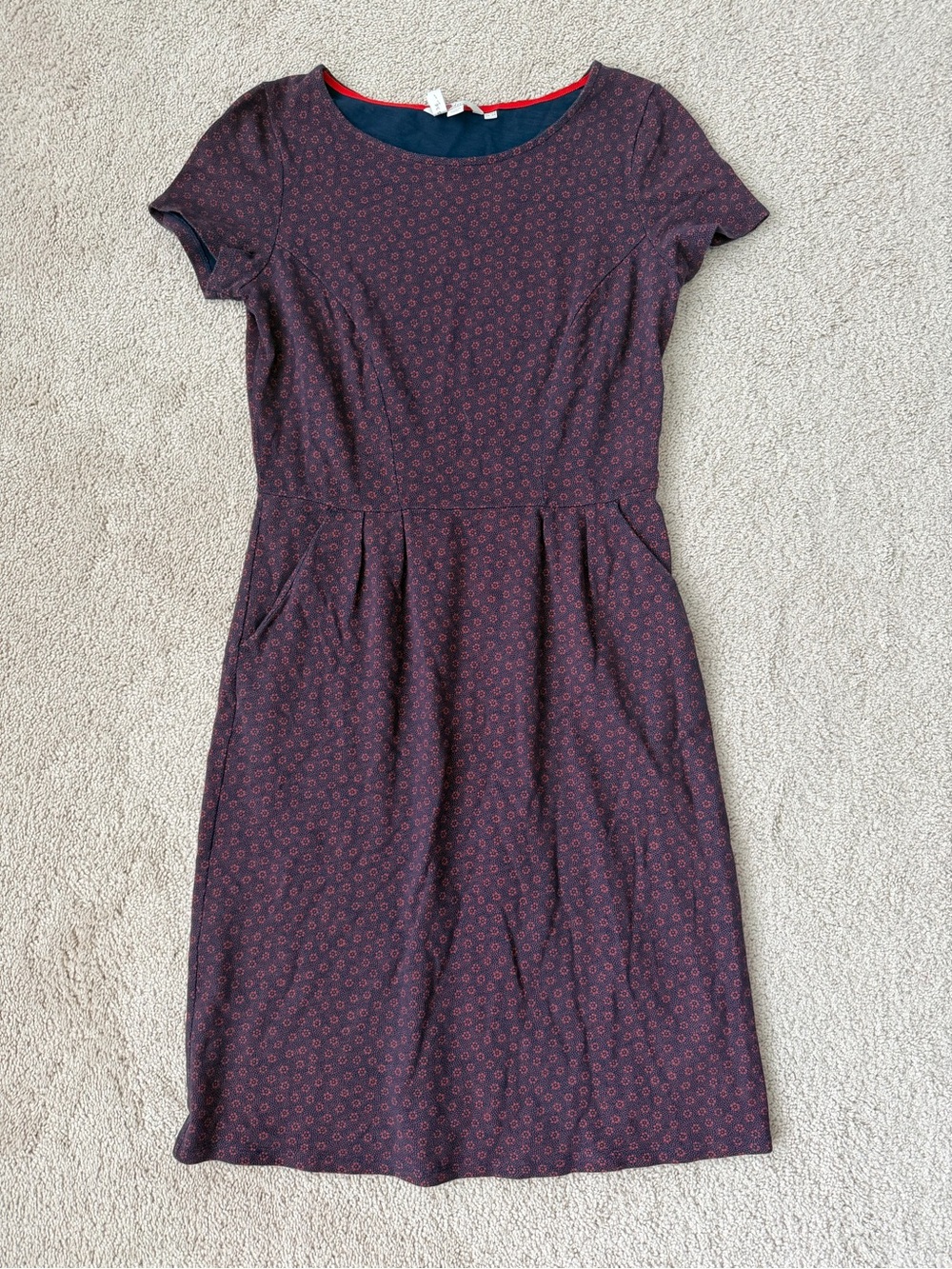Boden Burgundy Micro-Print Short Sleeve Fit & Flare Dress